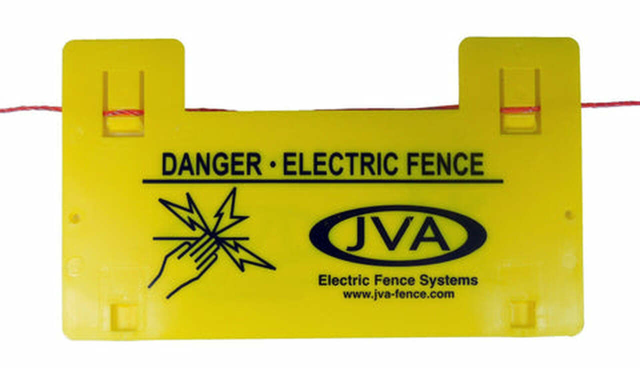 JVA PET100 Portable Energiser with Fence Hardware Kit